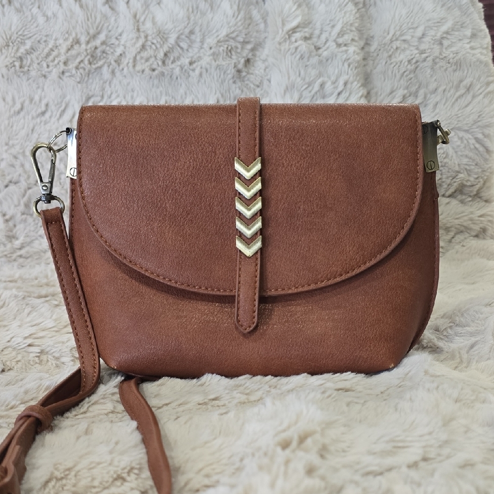 Anika Kraft Crossbody Bag
